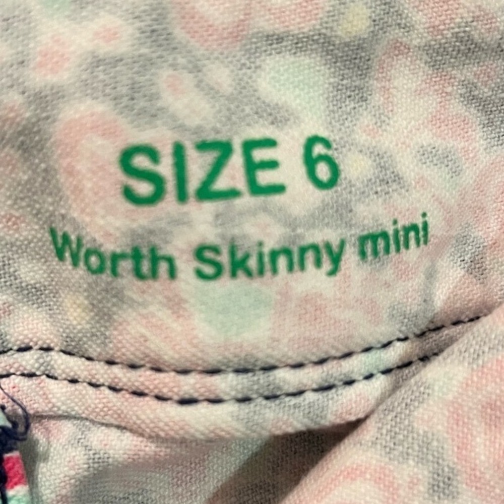 Lilly‎ Pulitzer Worth Skinny Mini Pants Pink Navy Heart Print Size 6 Ankle Crop - Picture 5 of 10